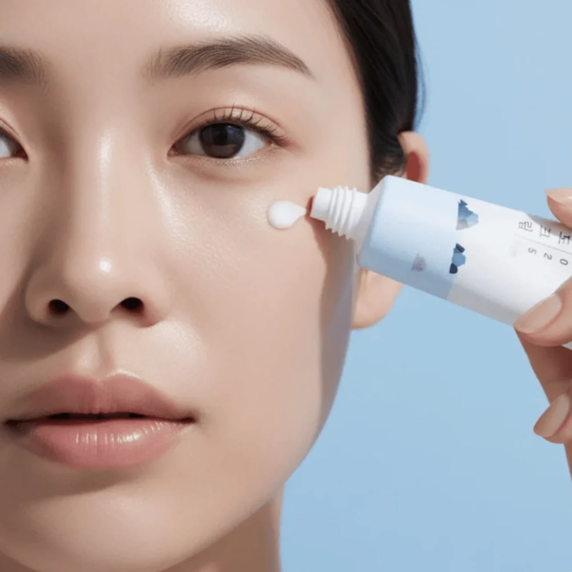 Round Lab 1025 Dokdo Eye Cream