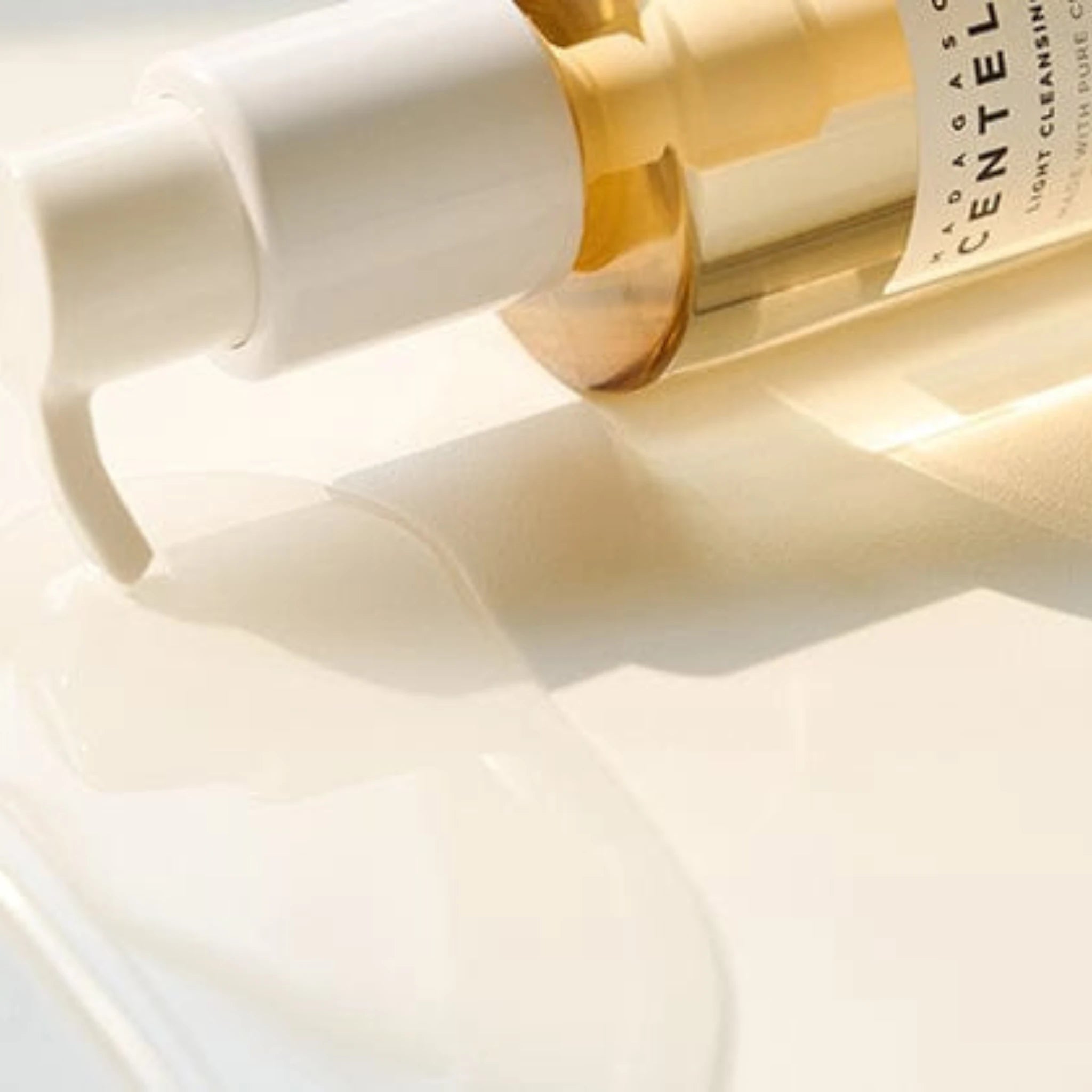 Centella Light Cleansing Oil
